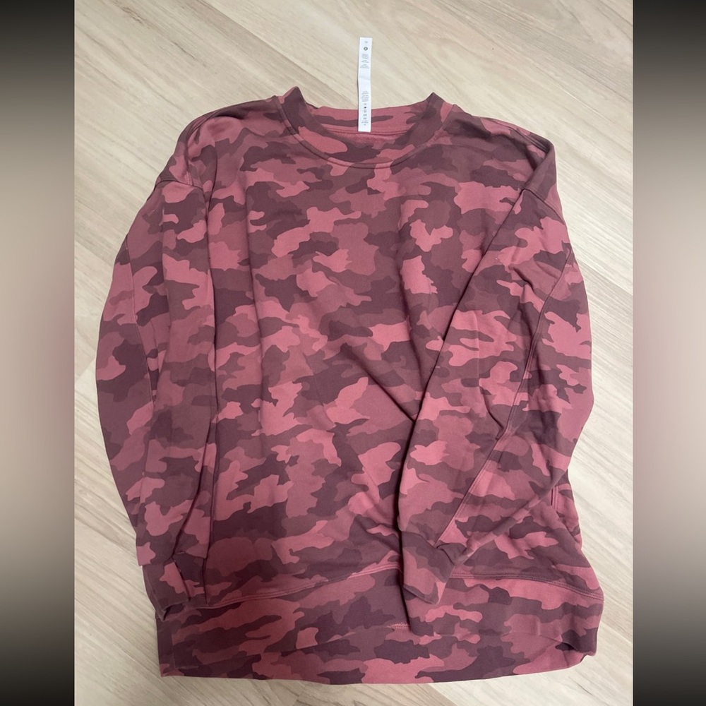 Lululemon perfectly oversized crew